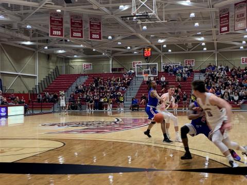 Lafayette Leopards men’s basketball team playing.