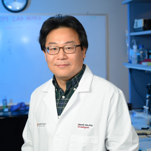 A headshot of Dr. Seonil Kim