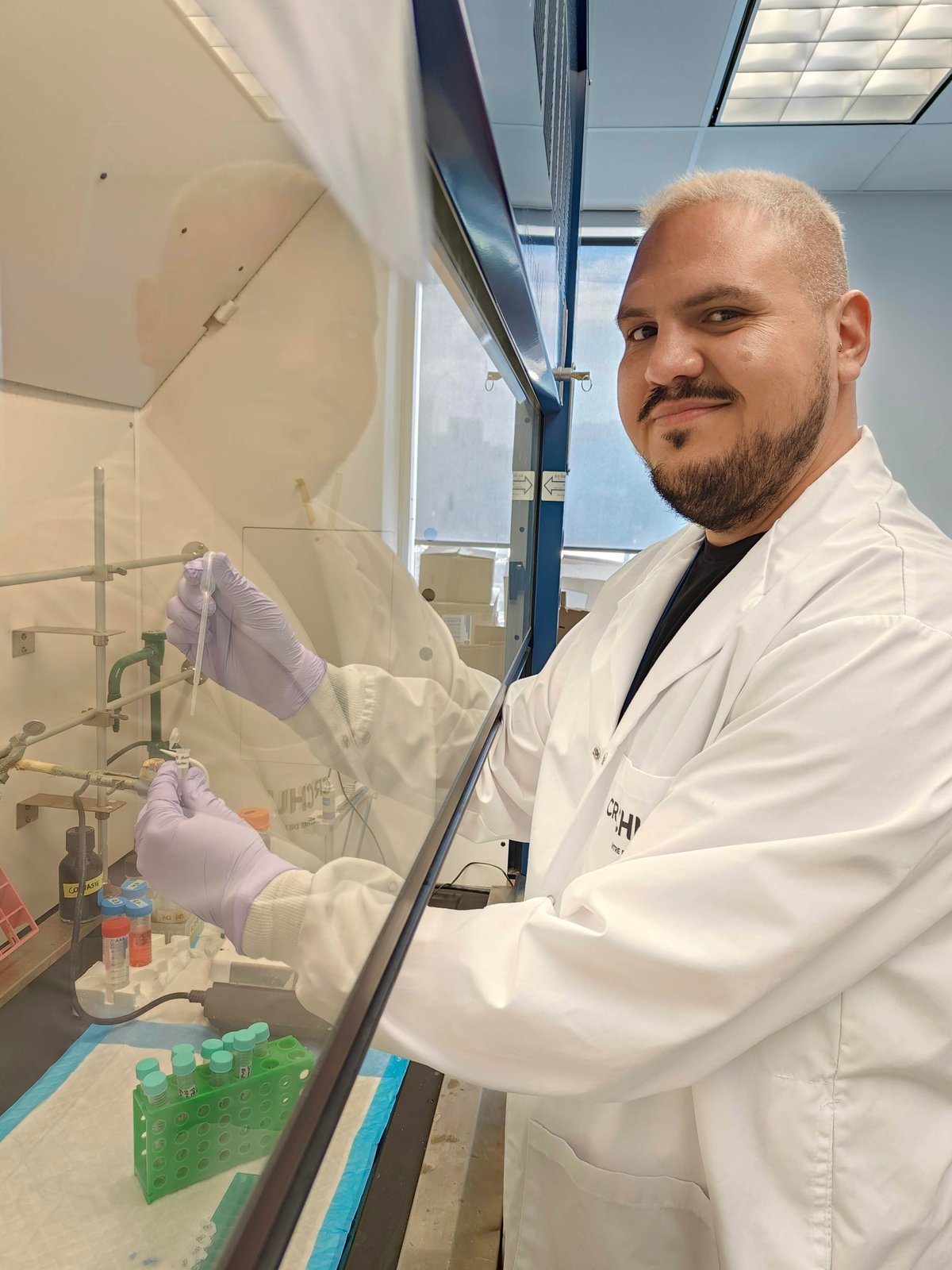 Male researcher in the lab